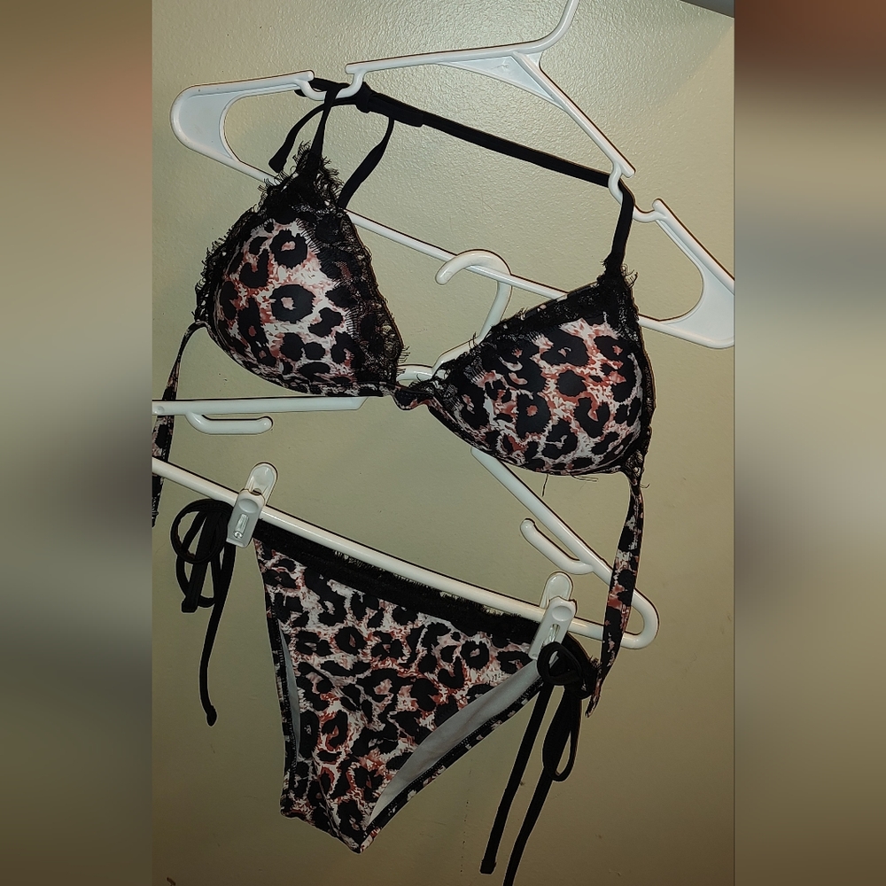 2pc bathing suit